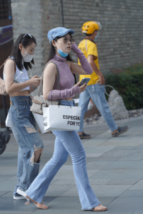 2210-597=牛仔裤-114P/1.73GB