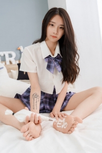 【limerence】EJ生日特辑脚脚蛋糕足盒-125P+12min4K影片