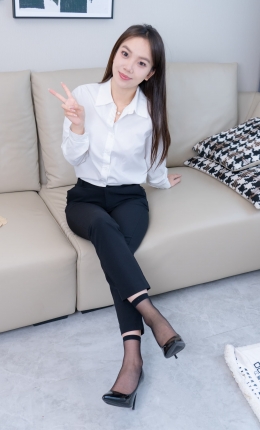 【甜予摄影】238期：贝壳-黑色高跟鞋、黑色肉色短丝袜短丝袜（脚尖加固）、裸足