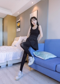 [袜啵啵] 130期：稚予-两双穿脏篮球鞋 厚嘿丝 [145P/1V/5.90GB]