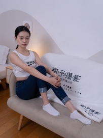 【甜予摄影】069期：齐齐-短靴、人字拖、短白棉袜、长白棉袜、裸足