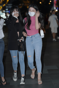 2210-642=牛仔裤-79P/1.34GB