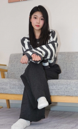 【绮梦摄影】469期：小芸  [无印珍藏版]