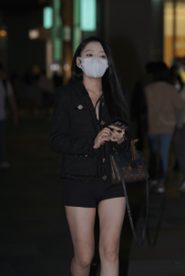 2210-1042=热裤-184P/2.63GB