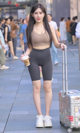 2306-781=188√可爱紧身裤小姐姐