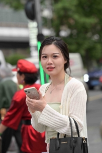 2306-145=笑起来超好看的小姐姐-108P/2.18GB.