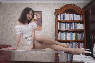 【A&F】小美女Andy   4K视频（35分钟/3.98GB）