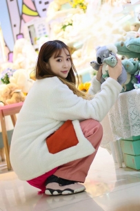 【织梦摄影】叱咤红人--人气不过肥皂泡（完整版）