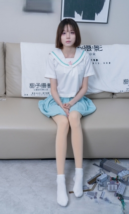 【甜予摄影】182期：珞珞-板鞋、白棉袜、厚肉丝（120D）、小人国剧情