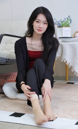 【绮梦摄影】463期：小艺  [无印珍藏版]