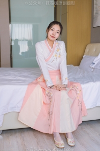 [袜啵啵] 311期：小甜豆-布鞋、白丝（脚尖加固款）、裸足、古装